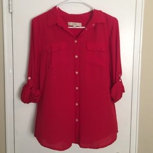 LOFT button down top!🌟